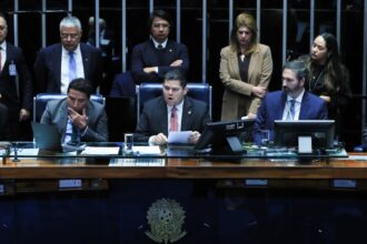 Senado aprova aumento do número de deputados federais para 531