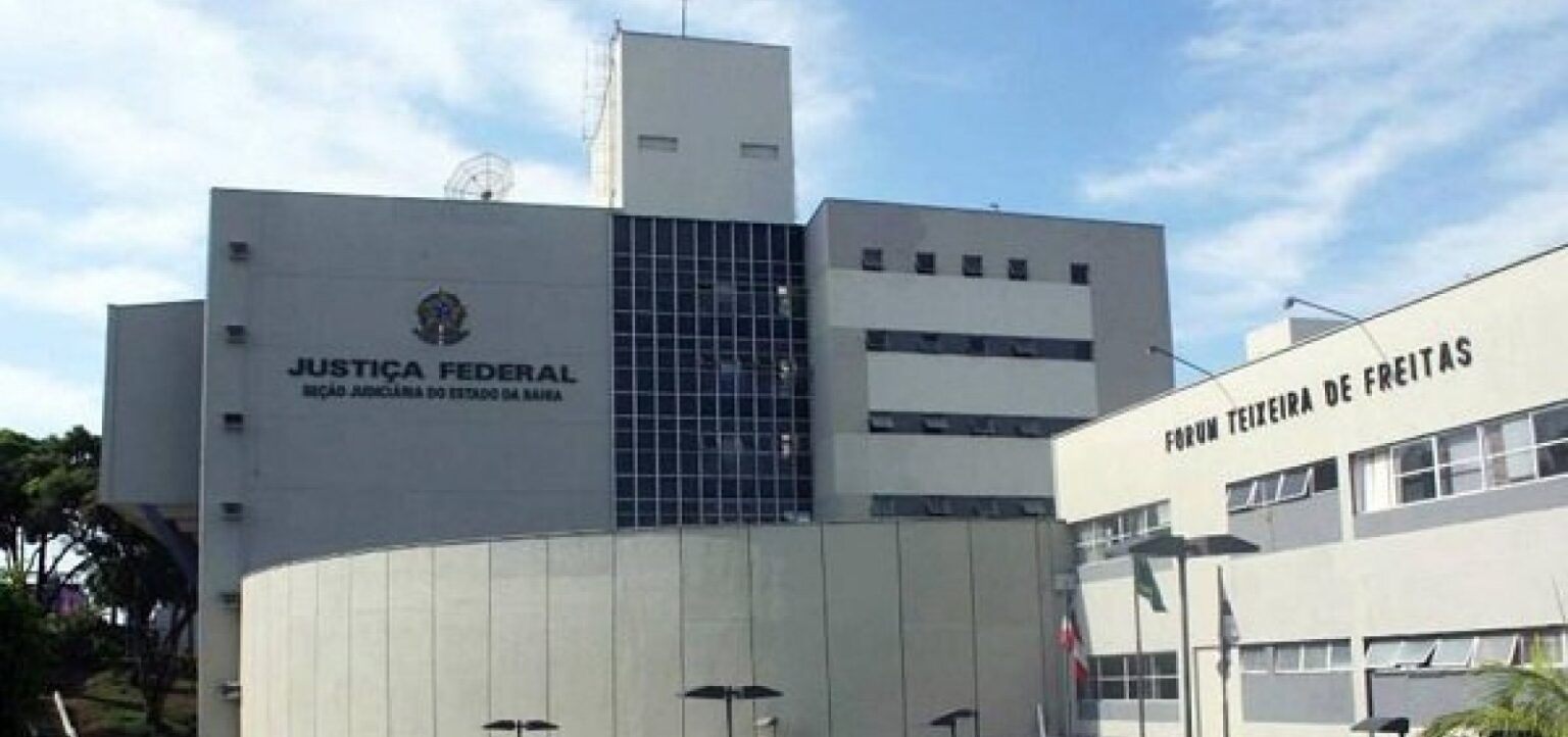 Servidores do Judiciário Federal na Bahia entram em greve a partir de 30 de junho