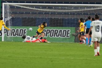 Equador arranca empate com Uruguai na abertura da Copa América