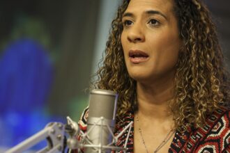 “Lamentável e dilacerante", diz ministra sobre morte jovem por polícia