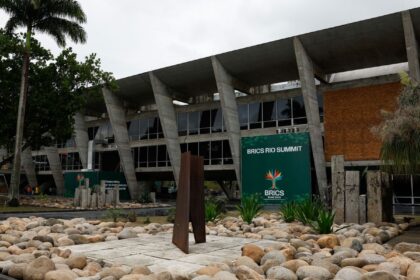 Líderes chegam para a reunião de Cúpula do Brics no MAM