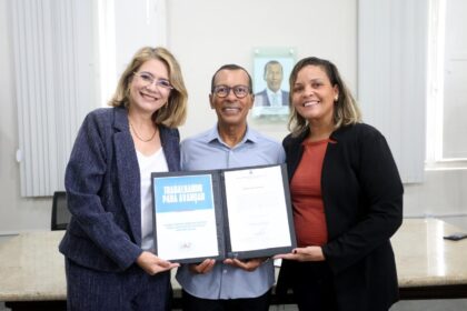 Prefeitura de Santo Antônio de Jesus realizou assinatura da ordem de serviço para conclusão da construção da Escola Municipal Antônio Fraga – Prefeitura de Santo Antônio de Jesus - BA