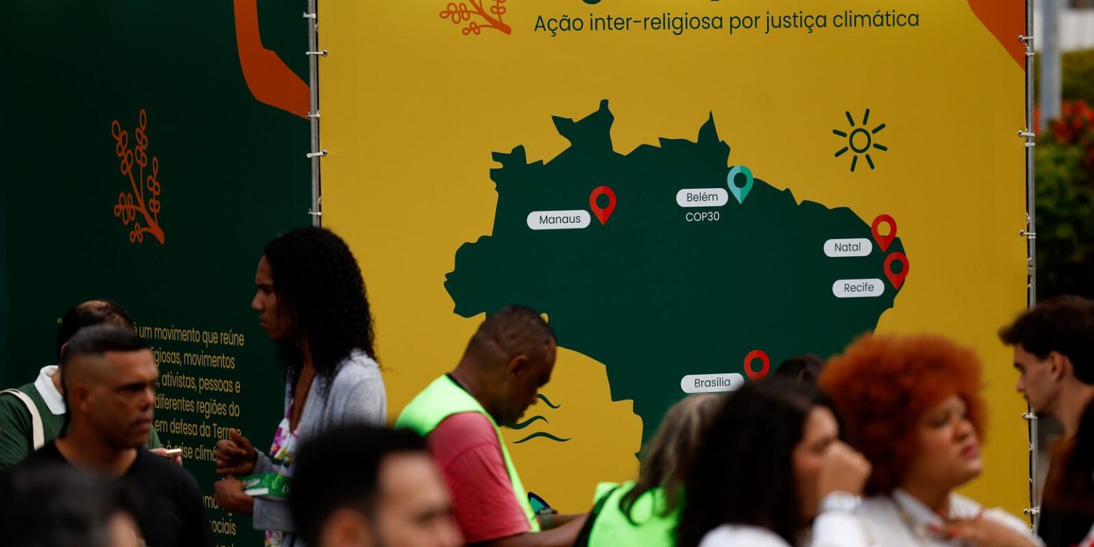 Com COP30 no Brasil, vigília religiosa pede conscientização ambiental