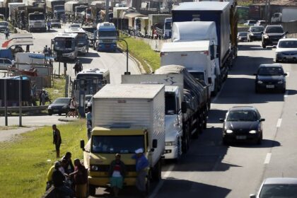 .Dia Nacional do Caminhoneiro lembra importância da categoria