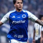 Kaio Jorge brilha e Cruzeiro derrota Atlético-MG na Copa do Brasil
