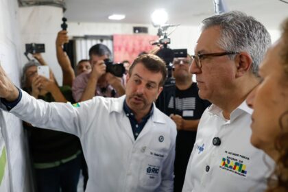 Restrições de Trump não impedirão acordos na saúde, diz Padilha