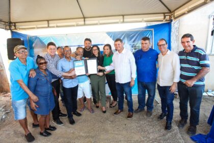 Santo Antônio de Jesus realizou assinatura de novas ordens de serviço para pavimentação no Sales e Cunha – Prefeitura de Santo Antônio de Jesus - BA