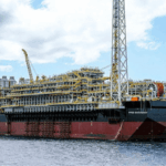 Com potencial de um bilhão de barris, campo de Bacalhau inicia produção no pré-sal