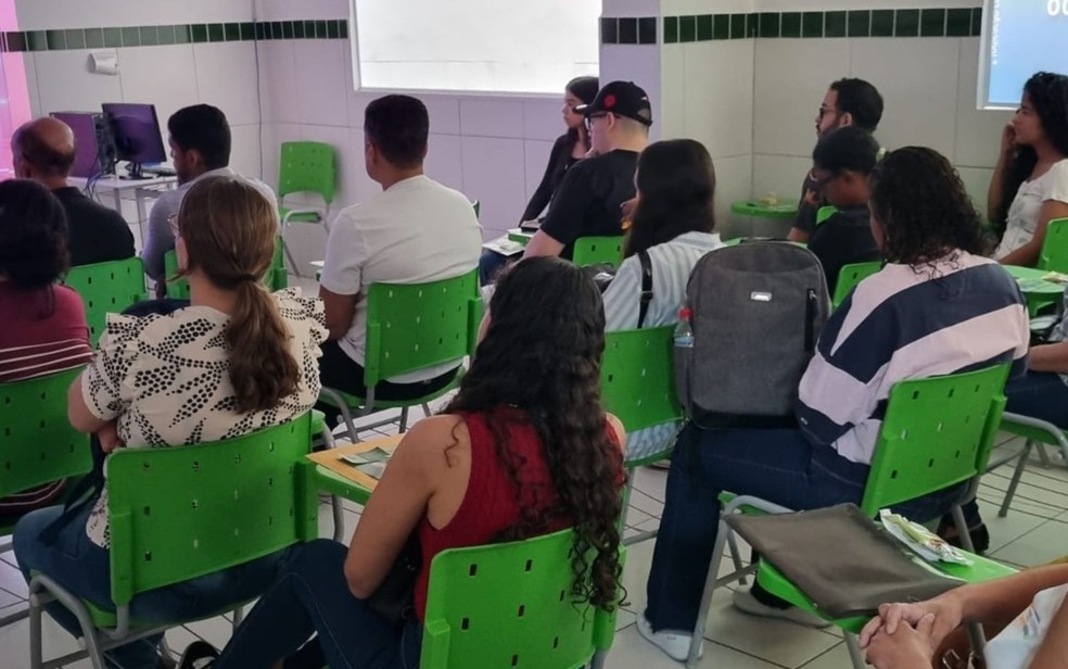 Feirão de empregos oferece mais de 800 vagas em Salvador e Camaçari; veja como participar