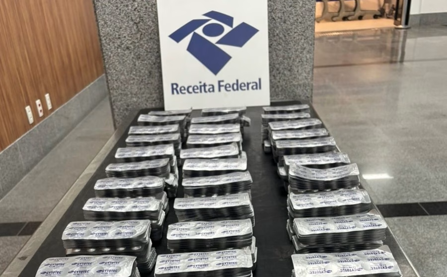 Idosa é presa com quase 10 mil comprimidos de medicamento abortivo em Salvador