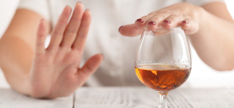 Metanol: 47 casos de intoxicação são confirmados no país até esta segunda-feira (20)