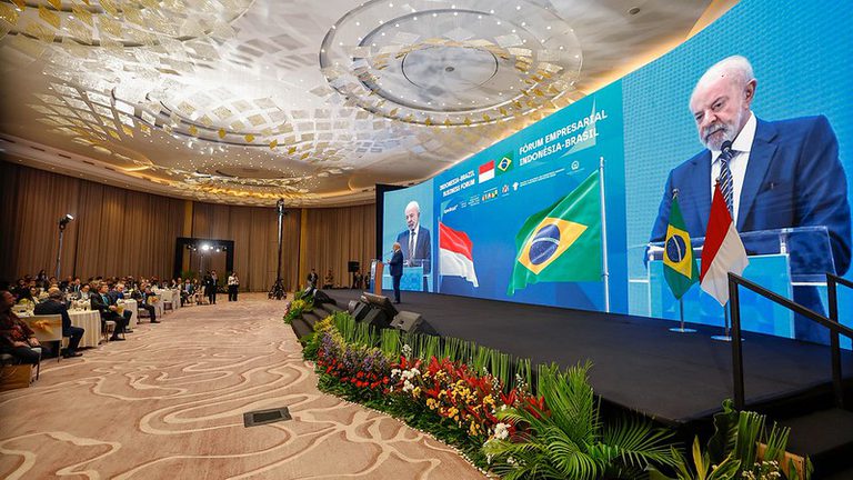 Na Indonésia, Lula ressalta potencial do Brasil na transição energética e economia