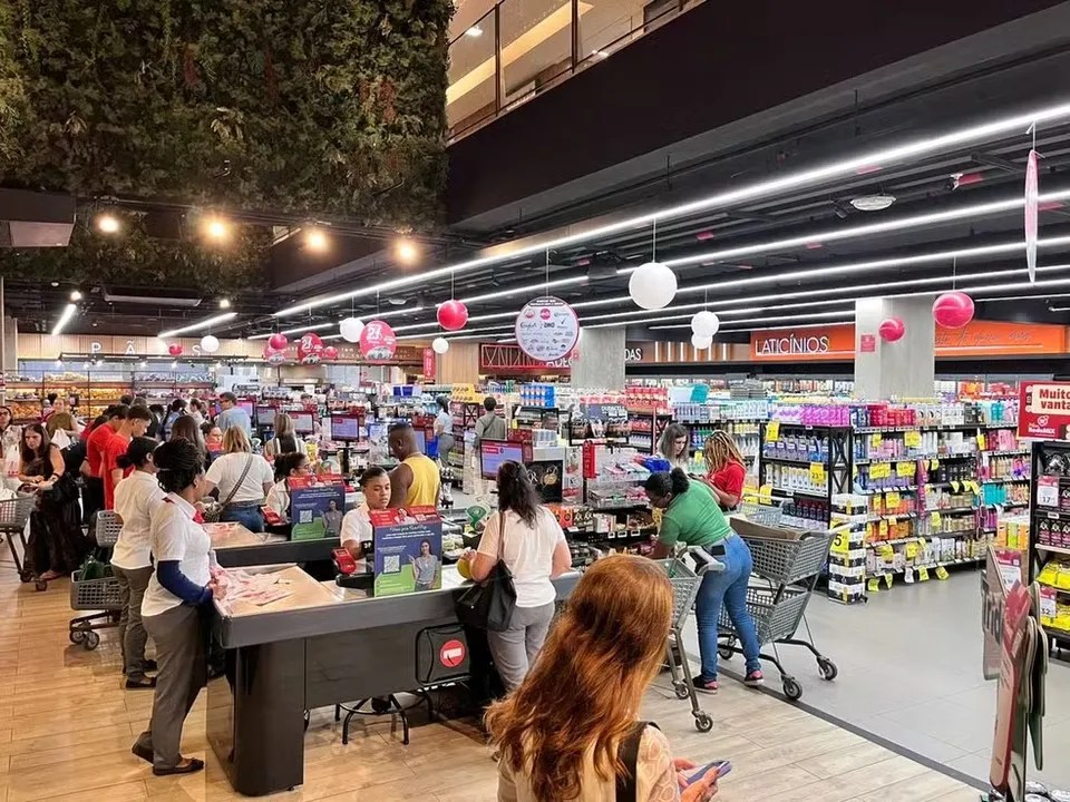 Novo supermercado do Salvador Shopping anuncia 120 vagas de empregos
