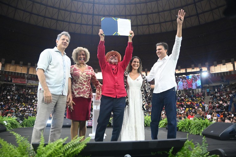 'O Brasil do futuro será melhor que Brasil do presente', afirma Lula ao anunciar mais de R$ 100 milhões para cursinhos populares — Agência Gov