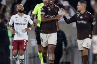 Rayan decide mais uma vez e Vasco derrota o Fluminense no Maracanã