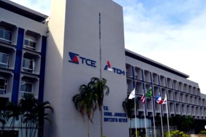 TCM envia à Alba projeto que prevê reajuste salarial de 9% para servidores