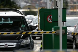 Benefício ao consumidor: estacionamentos de shoppings terão gratuidade e pontos de recarga
