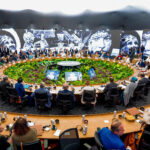 'É hora de transformar ambição em ação', diz Lula em mesa redonda na Cúpula de Líderes da COP 30 — Agência Gov