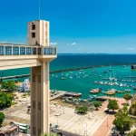 Elevador Lacerda é transformado em espaço de eventos de luxo em Salvador; uso do monumento gera polêmica
