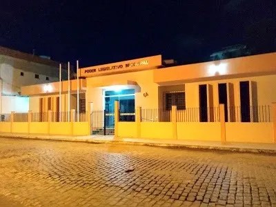 Escândalo na Câmara: vereador baiano é suspenso em caso de assédio