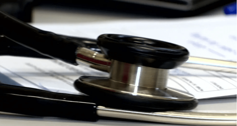 Governo da Bahia abre 60 vagas para estudantes de baixa renda cursarem medicina em Cuba