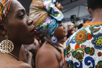 Hoje é Dia destaca consciência negra, trânsito e Rachel de Queiroz