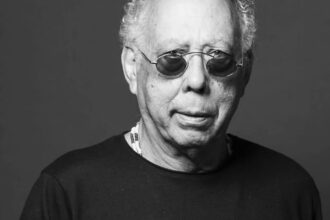 "Jards Macalé dizia que amor é gesto político", afirma Lula