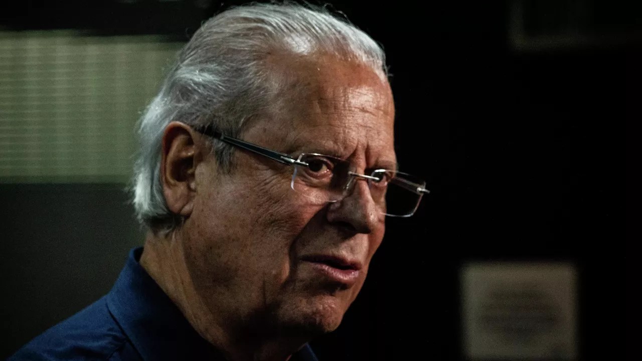 José Dirceu comenta renovação política da esquerda e ingerência dos EUA