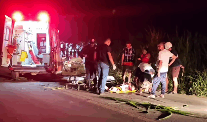 Motociclista fica gravemente ferido em colisão com carro na BR-420, entre Mutuípe e Jiquiriçá