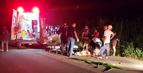 Motociclista fica gravemente ferido em colisão com carro na BR-420, entre Mutuípe e Jiquiriçá