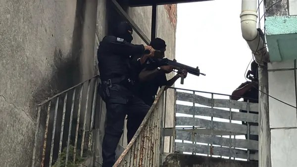 Polícia combate organização criminosa do Rio na Bahia e prende 31 suspeitos