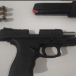 Suspeito é preso por porte ilegal de arma e direção perigosa em Castro Alves