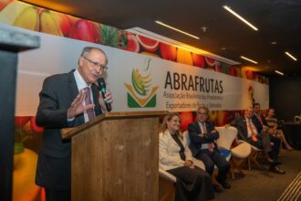 “Todo empenho do governo é para tirar mais produtos do tarifaço” — Agência Gov