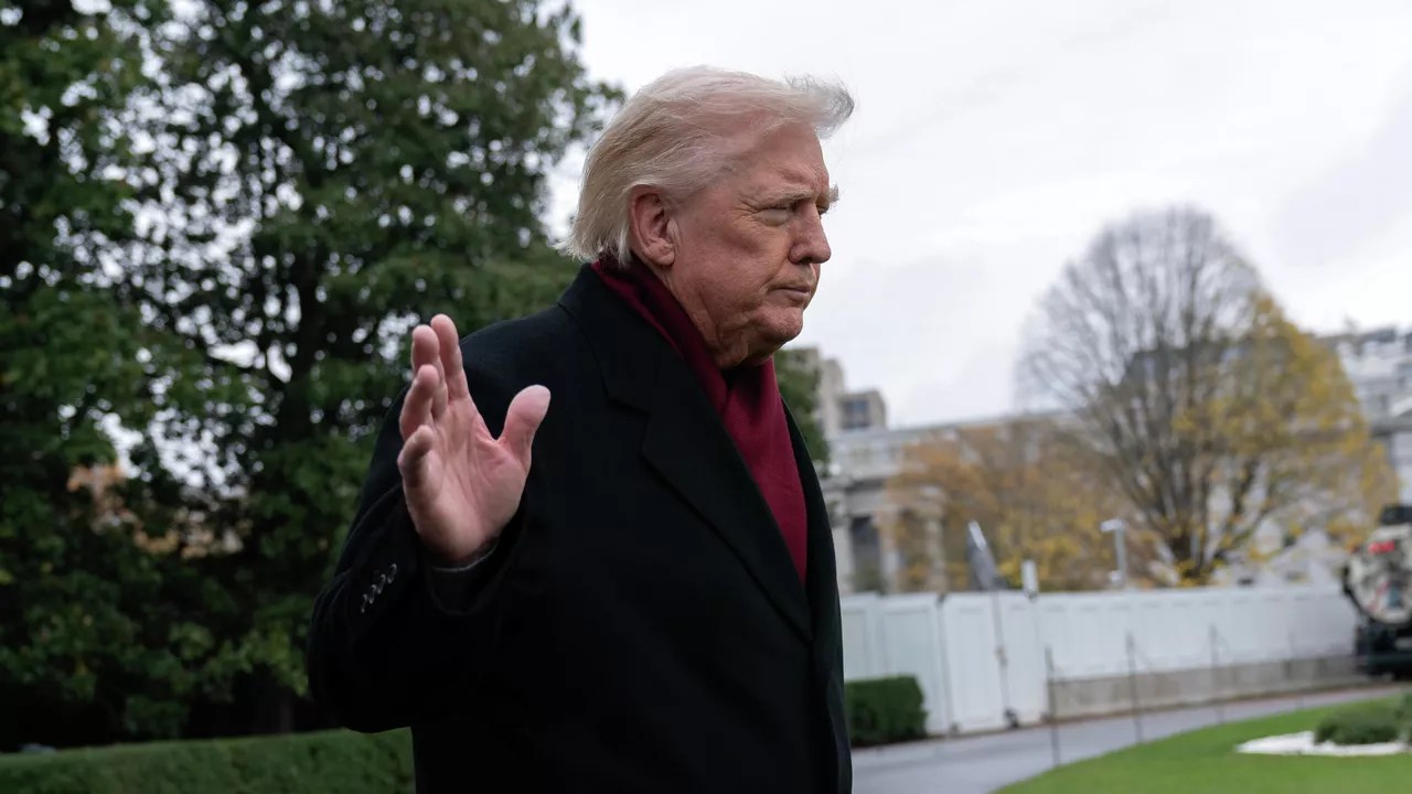 'Uma pena', diz Trump sobre prisão de Bolsonaro