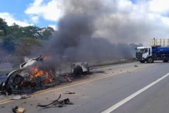Acidente em rodovia baiana deixa ao menos 10 pessoas mortas