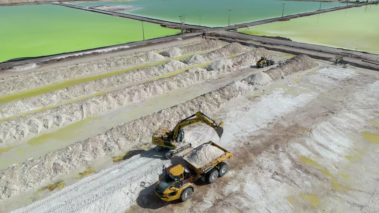 Alinhamento do Triângulo do Lítio aos EUA traz versão 'verde' do velho pacto colonial