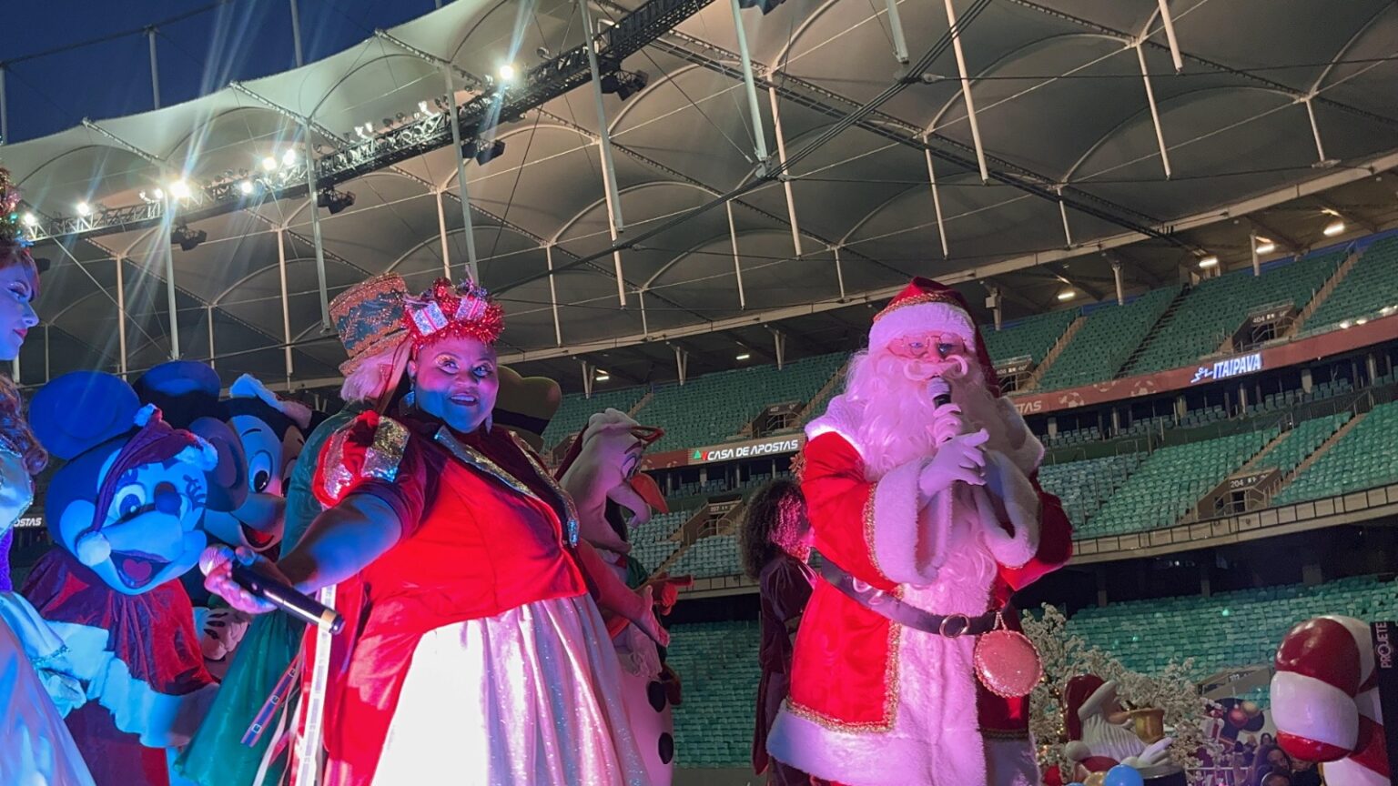 Arena Fonte Nova realiza Fonte de Natal com Papai Noel e serviços gratuitos