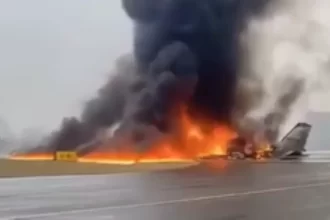 Avião de ex-piloto da Nascar cai durante pouso e deixa mortos nos EUA