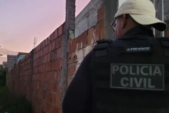 Casal é encontrado morto dentro de casa em Feira de Santana