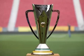 Corinthians enfrenta Flamengo na Supercopa Rei