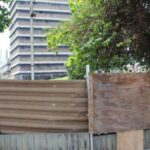 Estrutura do antigo Correio cai e assusta moradores da Pituba