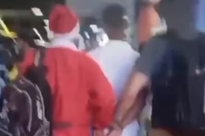 Foragido da Justiça do Pará é preso por policial disfarçado de Papai Noel em Porto Alegre
