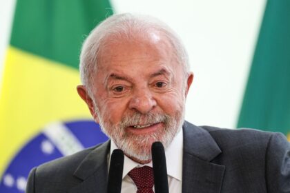 Lula quer expulsão de servidor que agrediu mulher e criança no DF