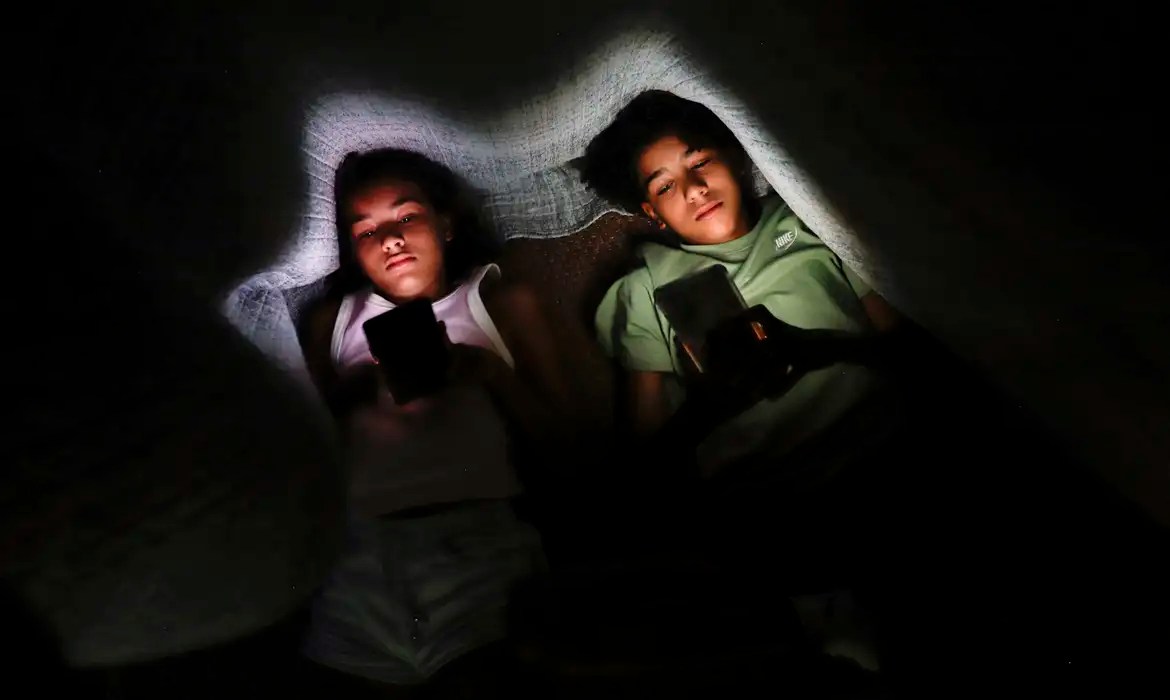 Mercosul defende medidas para proteção de crianças no ambiente digital