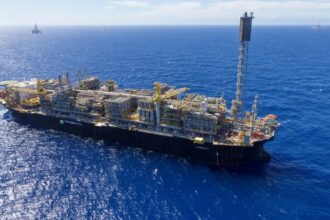 Petrobras amplia participação em áreas do pré-sal após leilão