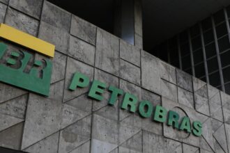 Petrobras anuncia entregas do primeiro SAF produzido no Brasil