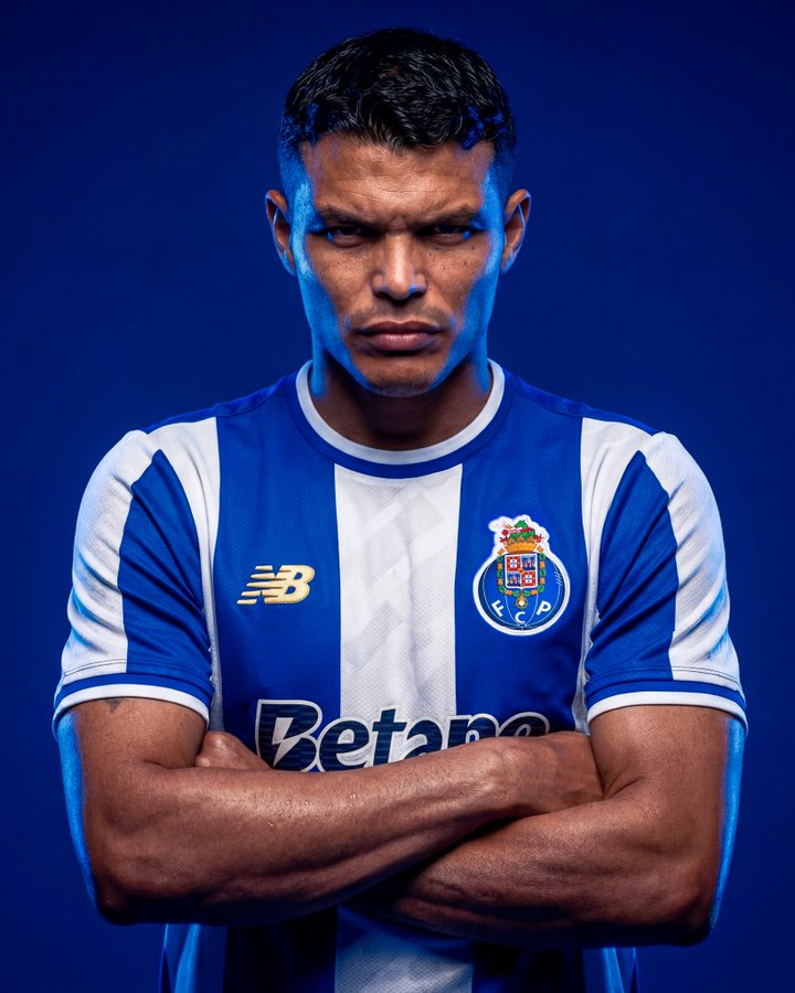 Porto anuncia contratação de Thiago Silva até 2026