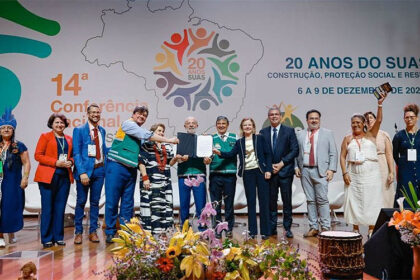 Presidente Lula celebra 20 anos do Sistema Único de Assistência Social em abertura de conferência — Agência Gov