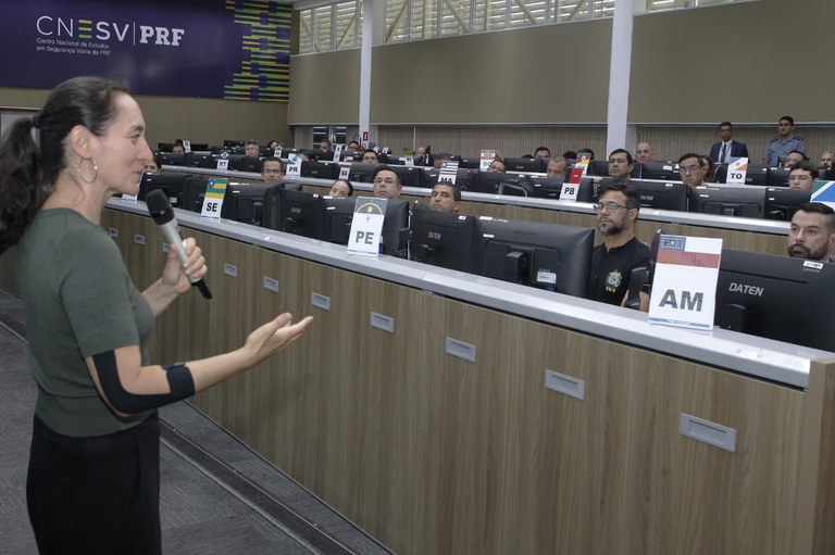 Representantes do Governo Federal e das forças de segurança acompanham aplicação das provas do CPNU 2 — Agência Gov