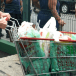 STF suspende lei de Salvador que obriga comércio a fornecer sacolas gratuitas